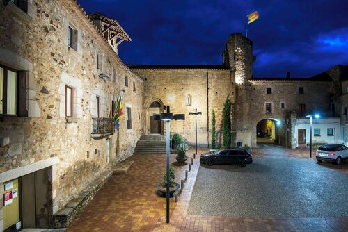 Hostal Rural Can Xicu, Book Hotel Hoteller i Girona med parkering, Parkering