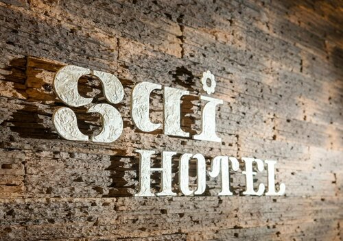 Sai Hotel, Book Hotel Hotels in Tokai with Parking, Parking