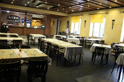 Hotel U Císaře, Prenota Hotel Mirošovice Boemia centrale