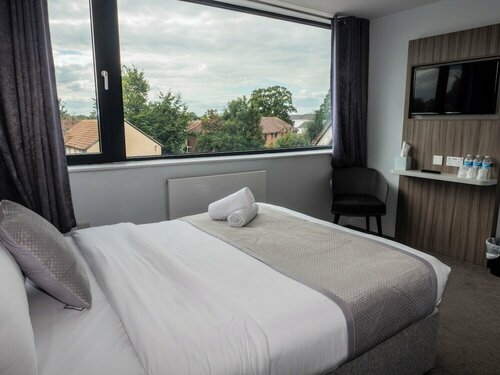 Sky Nights Hotel London Heathrow, Book Hotel 3-stjernede hoteller i Merseyside, 3*