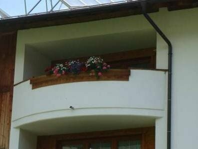Pension Alpenrose, Prenota Hotel Hotel a Tirolo con parcheggio, Parcheggio