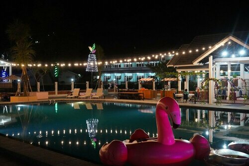 Ilaya Hotel And Resort, Buchen Sie Resort Indralaya South Sumatra Province