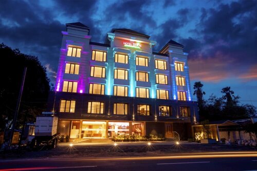 Hotel Span International, Забронировать Отель Отели Коччи с парковкой, рядом с Высокий суд Кералы, Парковка