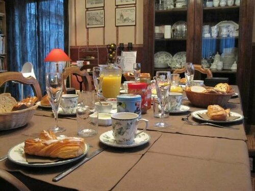 Andres, Buchen Sie Hotel  