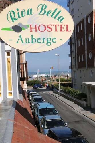 AUBERGE RIVA BELLA, Забронировать Хостел Хостелы Ле-Туке-Пари-Плаж, Хостел