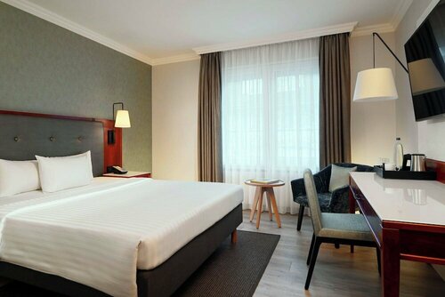 Courtyard by Marriott Hamburg Airport, Забронировать Отель Отели Гамбурга с питанием, Пансион