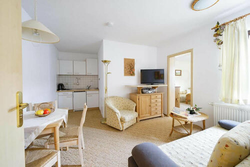 Landpension Risch, Reserva ahora Hotel Hoteles de 3 estrellas en Thuringian Forest, 3*