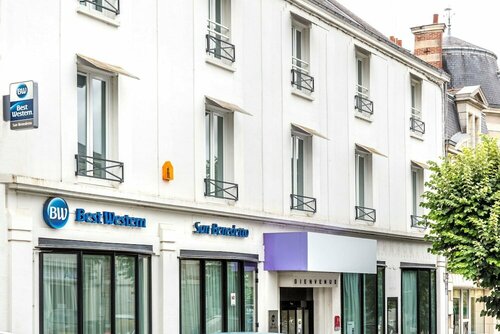 Best Western Hotel San Benedetto, Забронировать Отель Шоле Замок Пюи-дю-Фу, рядом с Аквапарк GlisséO Complex