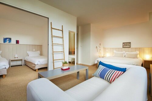 Hotel La Maison de la Prade, Забронировать Отель Отели в центре Мессанж, в центре
