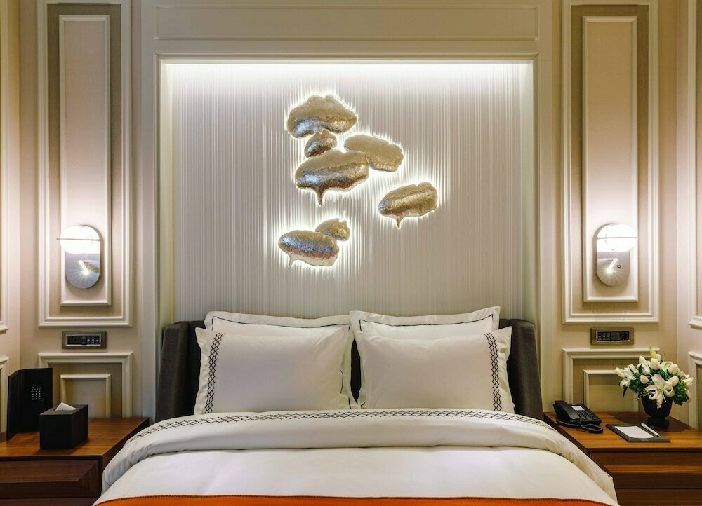 Amiral Palace Hotel