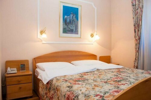 Hotel Vienna, Reserva ahora Hotel Hoteles en Zagreb con aparcamiento, Aparcamiento