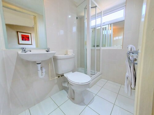 Apollo Hotel, Boek Hotel Hotels in Merseyside met parkeren, Parkeren