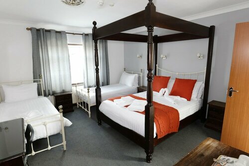 Aylesbray Lodge, Забронировать Гостевой дом Отели Кембриджа с парковкой, рядом с Rosie Maternity Hospital, Парковка