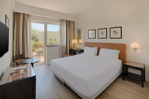 NH Catania Parco degli Aragonesi, Reserva ahora Hotel Hoteles en Sicilia con piscina, Piscina