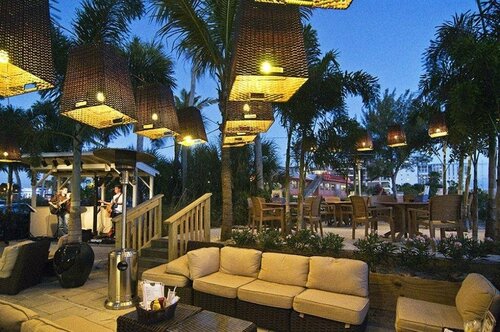 Bellwether Beach Resort, Забронировать Курортный отель Курортные отели Сент-Пит-Бич, Курортный отель