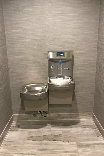 Sheraton Richmond Airport Hotel, Prenota Hotel Sandston Virginia