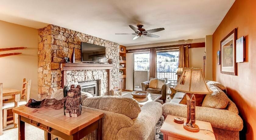 The Seasons at Avon 518