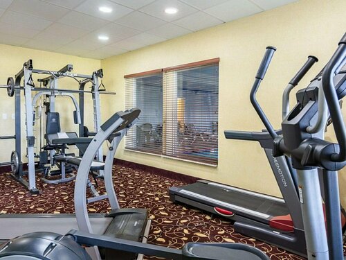 Comfort Inn & Suites Chesapeake - Portsmouth, Prenota Hotel Hotel a Portsmouth con parcheggio, Parcheggio