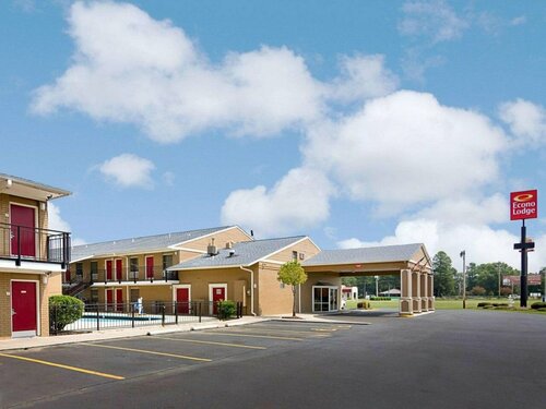 Red Roof Inn Pine Bluff, Book Mini-hotel Hoteller i Ozark med pool, Swimmingpool