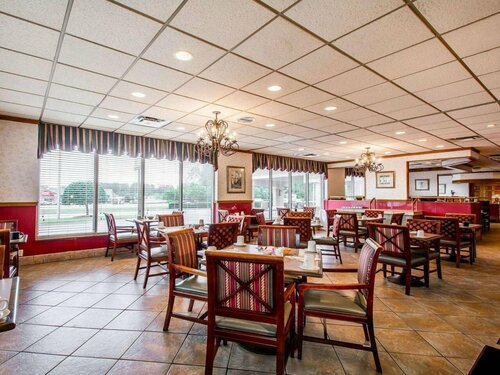 Clarion Inn & Suites Dothan South, Boek Hotel Dothan Alabama