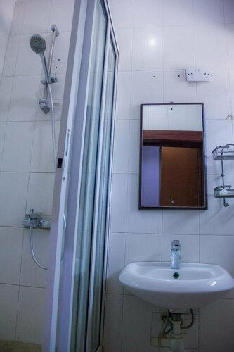 Island Heights Hotel, Đặt Khách sạn Victoria Island 