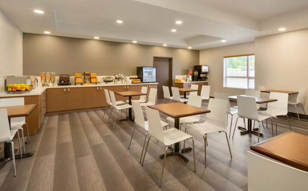 Microtel Inn & Suites by Wyndham Mont Tremblant