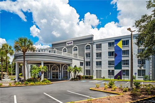 Quality Inn & Suites Near the Theme Parks, Prenota Hotel Doctor Phillips Stati Uniti