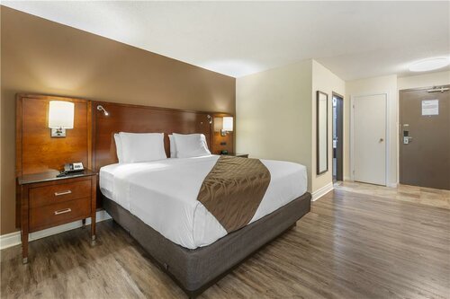 SureStay Hotel by Best Western Kemptville, Réserver Hôtel  
