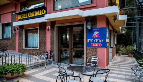 Hotel Cristallo, Book Hotel Hoteller i Calabrien med parkering, Parkering