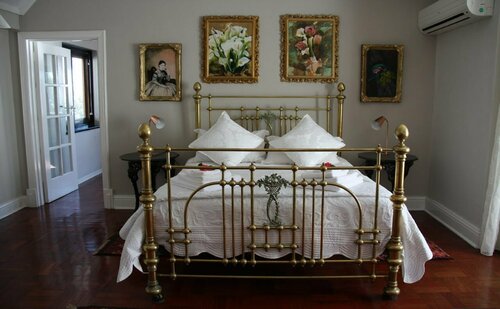 Northcliff Manor Guest House, Забронировать Гостевой дом Гостевые дома Крюгерсдорпа, Гостевой дом
