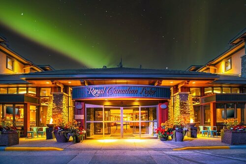 Royal Canadian Lodge, Забронировать Отель Банф Альберта