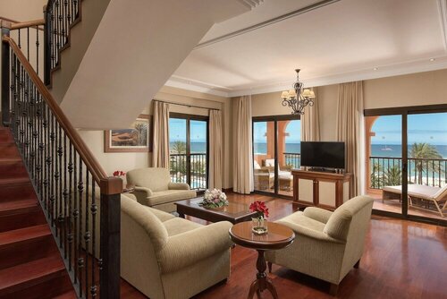 Sheraton Fuerteventura Golf & Spa Resort, Забронировать Курортный отель Отели Калета-де-Фусте с бассейном, Бассейн