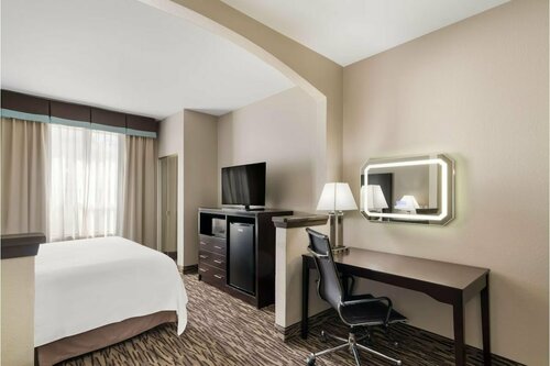 Comfort Suites Plano East - Richardson, Забронировать Отель Ричардсон Dallas - Fort Worth Metropolitan Area