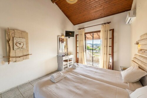 Villa Del Sol Corfu, Забронировать Вилла Отели Корфу 3 звезды, рядом с Порт Эсперии, 3*