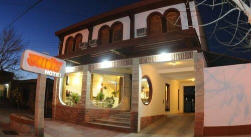 Hotel Turis, Buchen Sie Hotel Hotels mit Pool in Mendoza, Schwimmbad