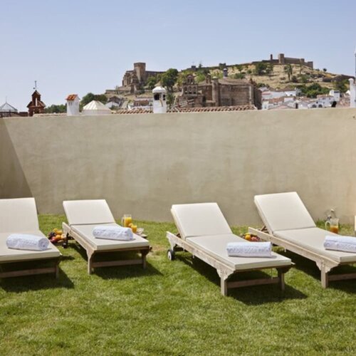 Hotel Galería Essentia, Забронировать Отель Арасена Sierra de Aracena y Picos de Aroche