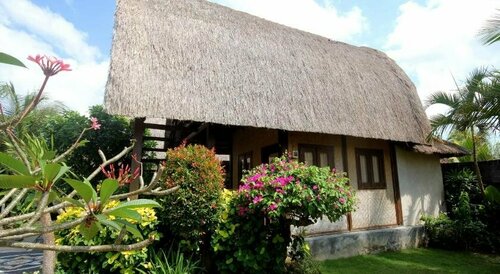 Rambo Homestay, Réserver Hôtel Hôtels avec piscine à Pecatu, Piscine