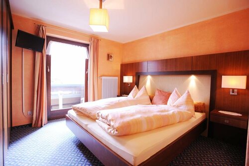 Haus Alpina, Забронировать Отель Отели Радштадт с завтраком, Завтраки