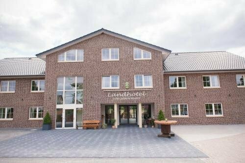 Landhotel zum grünen Kranze, Забронировать Отель Эспелькамп Weser Uplands