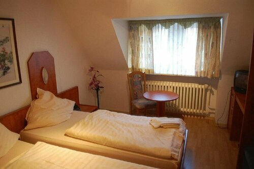Bone To, Rezerwuj Hotel Salzgitter Brunswick Land