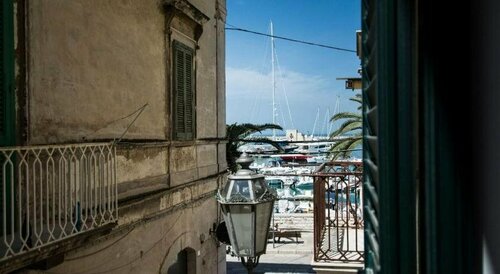Terra Del Sole, Book Bed and Breakfast 3-stjernede hoteller i Trani, 3*