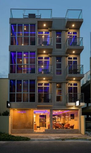 The Avenue and Spa, Забронировать Курортный отель Отели Хулхумале 3 звезды, 3*