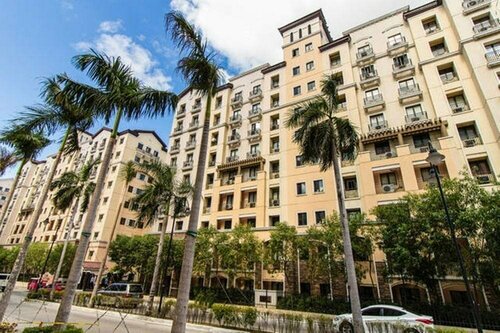 Sarasota Residential Resort, Newport City, Забронировать Отель Отели Столичного региона с бассейном, Бассейн