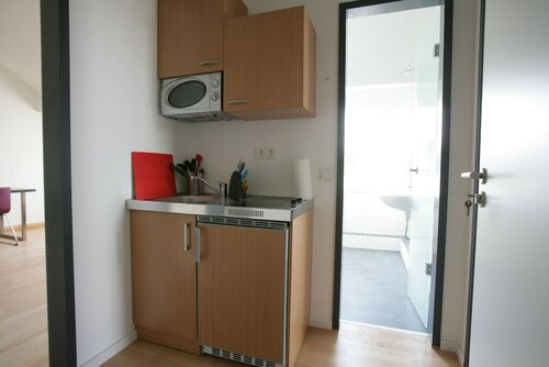 City Apartment Karlsruhe, Забронировать Апартаменты/квартира Карлсруэ Баден-Вюртемберг, рядом с Государственный музей естествознания Карлсруэ