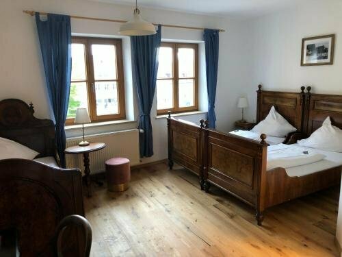Gasthof zur Post, Rezervasyon Otel Wolnzach Upper Bavaria
