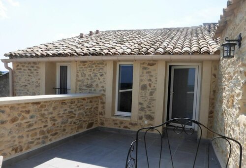 Maison dhôtes La Bignone, Réserver Chambre d'hôtes Hôtels à Laudun avec parking, Parking