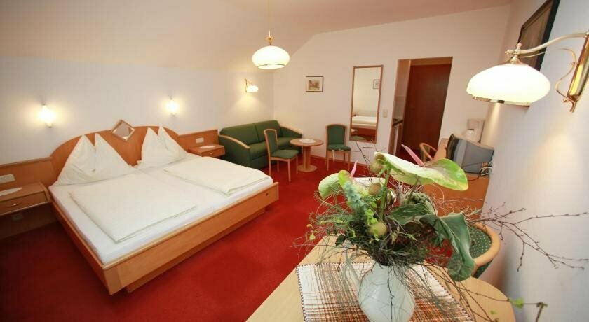 Gasthof Hotel Weberhäusl