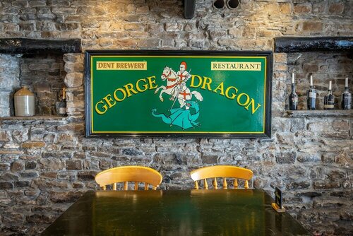 George and Dragon Dent, Book Bed and Breakfast Hoteller i Cumbria med parkering, Parkering