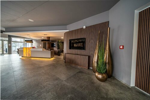 EE Hotel, Забронировать Отель Отели Беттенхаузен с парковкой, Парковка