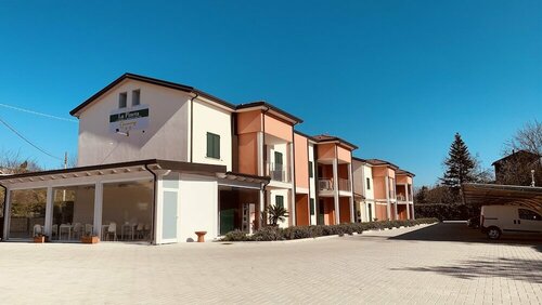 RTA La Pineta, Book Hotel Santo Stefano di Magra Lunigiana